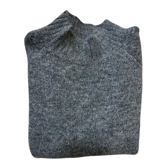 Vigoss Grey Mockneck Sweater - Size Small - Picture 1 of 11